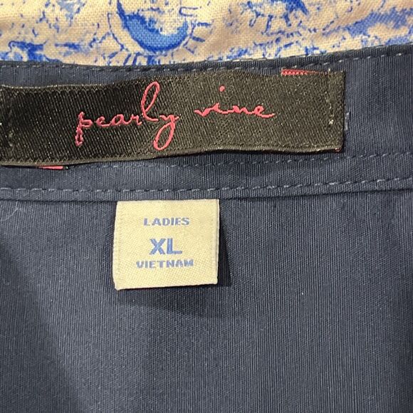 Pearly Vine Shirt Womens XL Navy Button Up 3/4 Sleeve Contrasting Trim Flip Cuff - Picture 6 of 8
